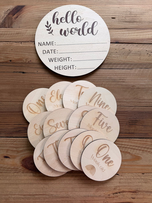 Leafy Large Round Wooden Birth Announcement Plaque
