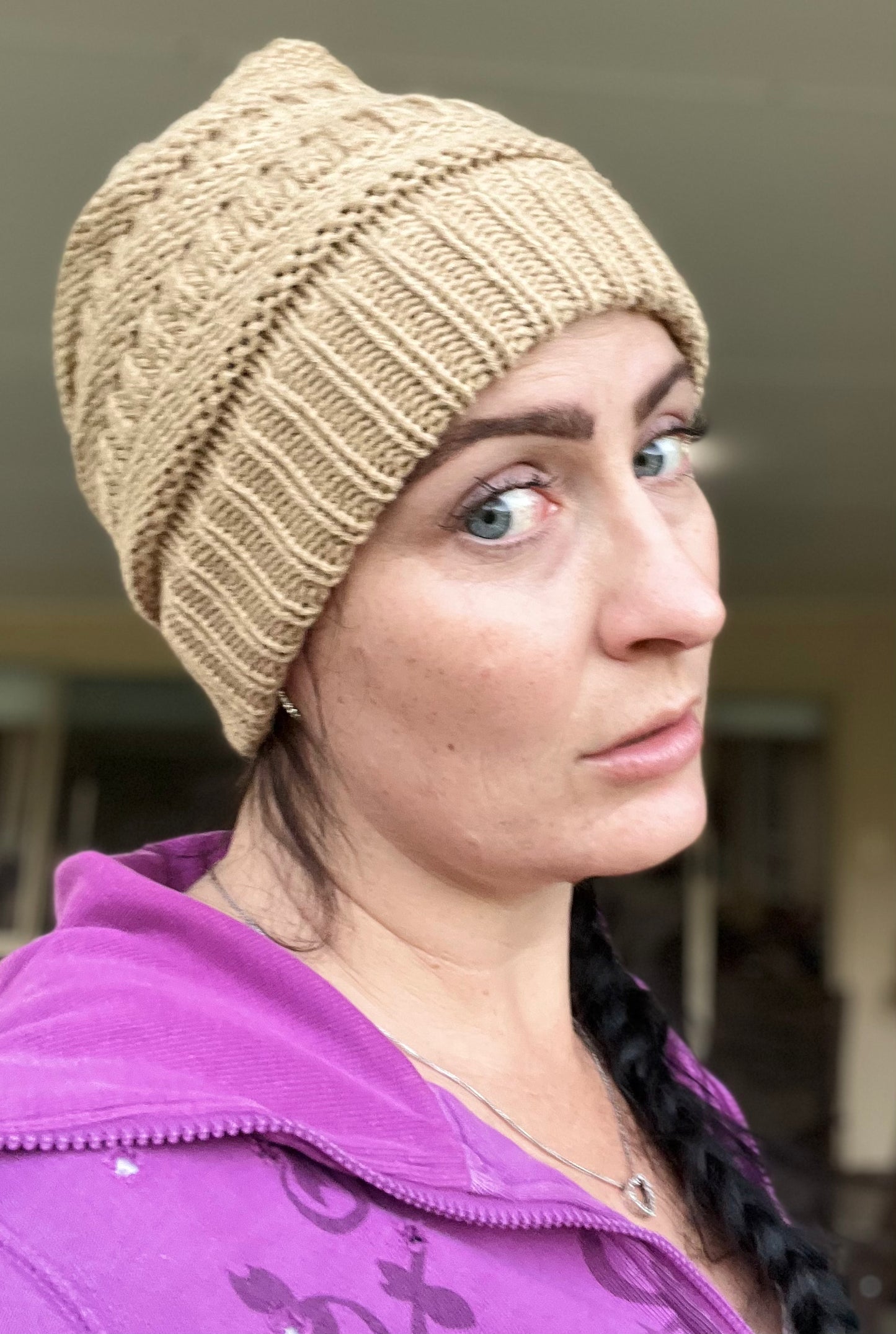 ❄️Adult Ponytail Beanie❄️