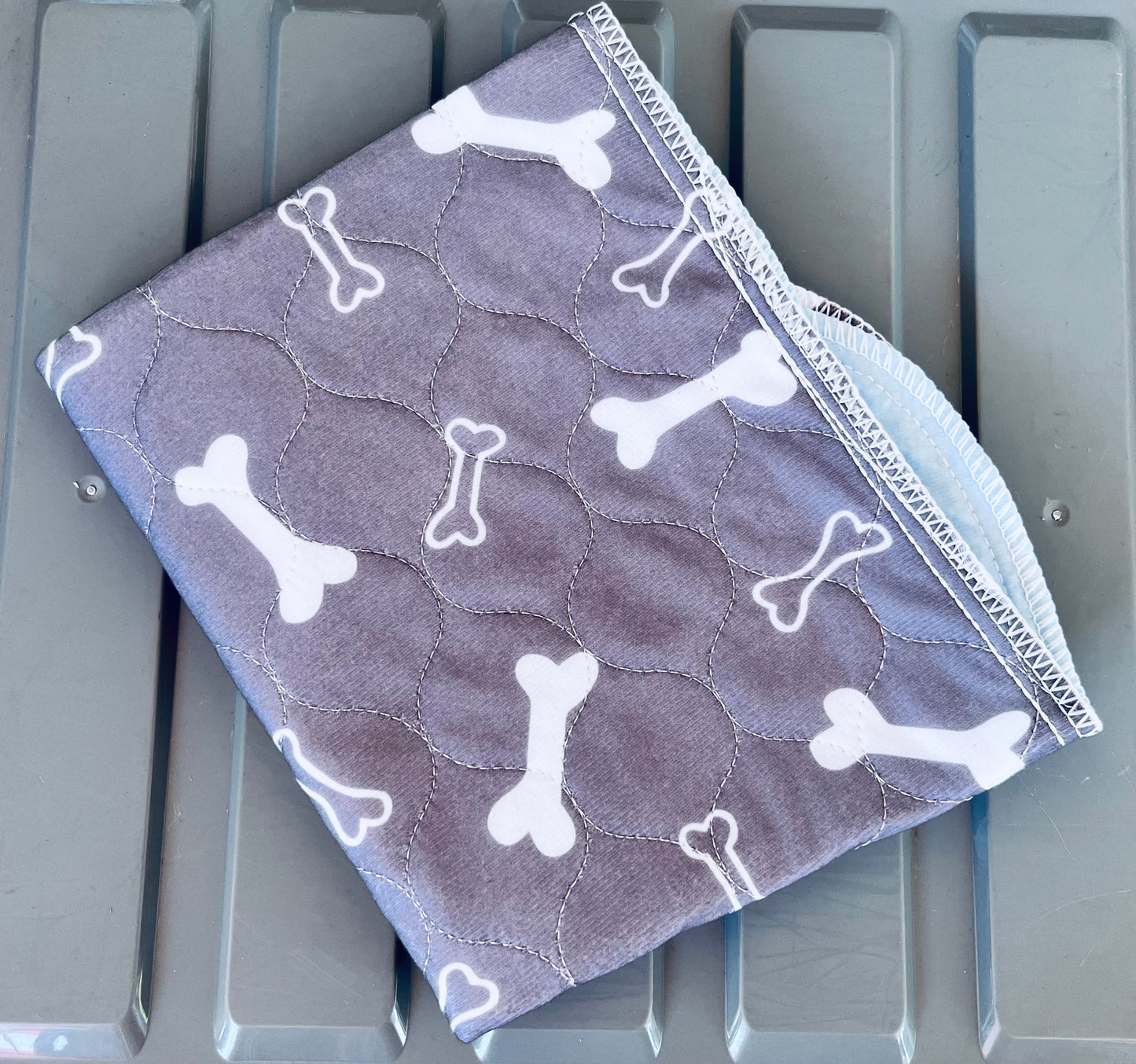 Sunny Puppy Reusable Dog Mats