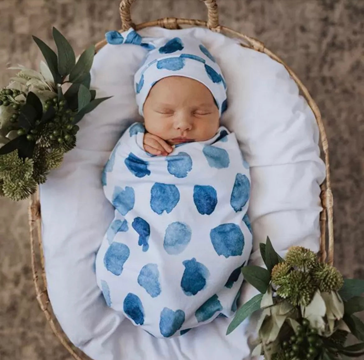 Newborn Lightweight Swaddle & Cap