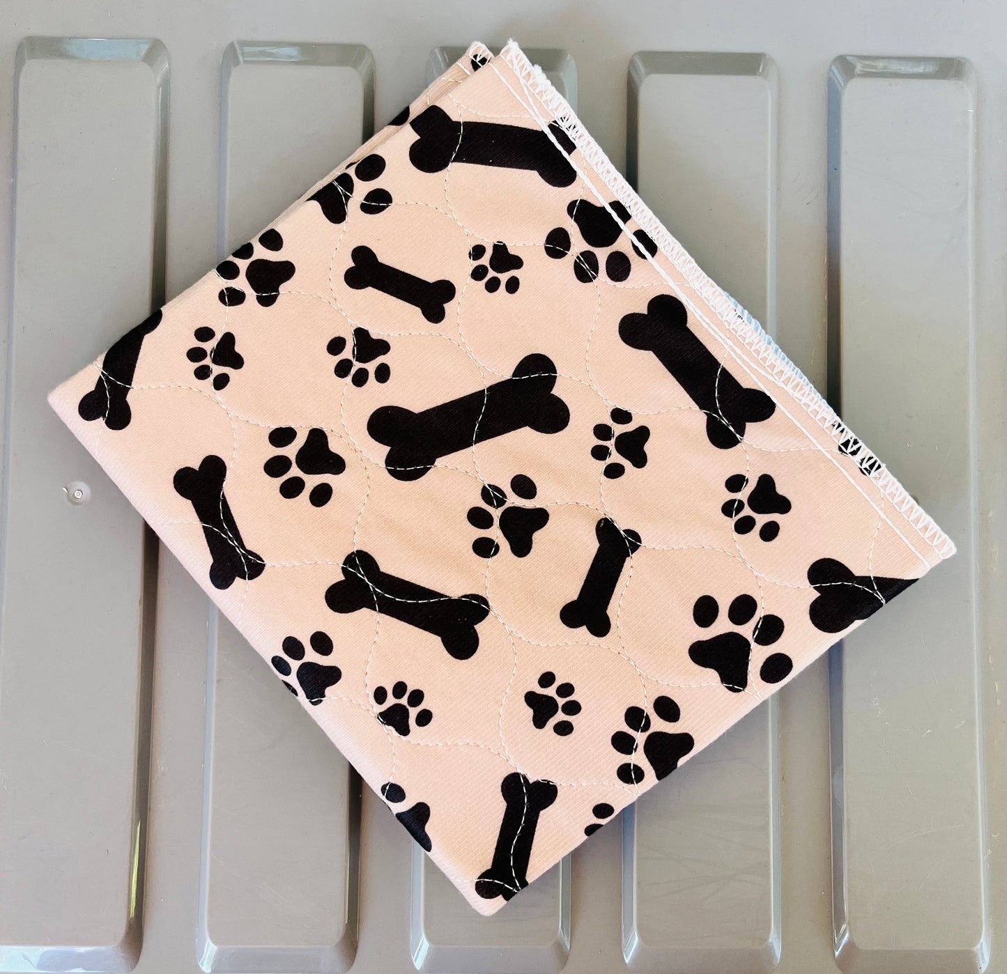 Sunny Puppy Reusable Dog Mats