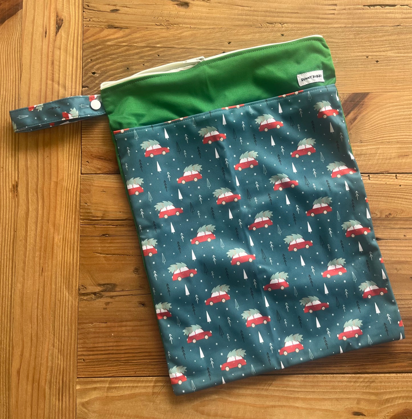 A Sunny Christmas Large Wet Bags